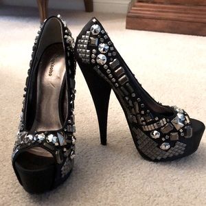 ZigiSoho embroidered Gem heels